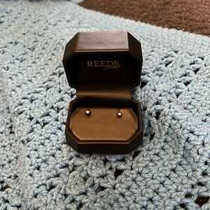 smoke grey pearl earrings